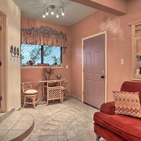 Exotic Home With Patio And Grill Walk To Canyon Lake! Esterno foto