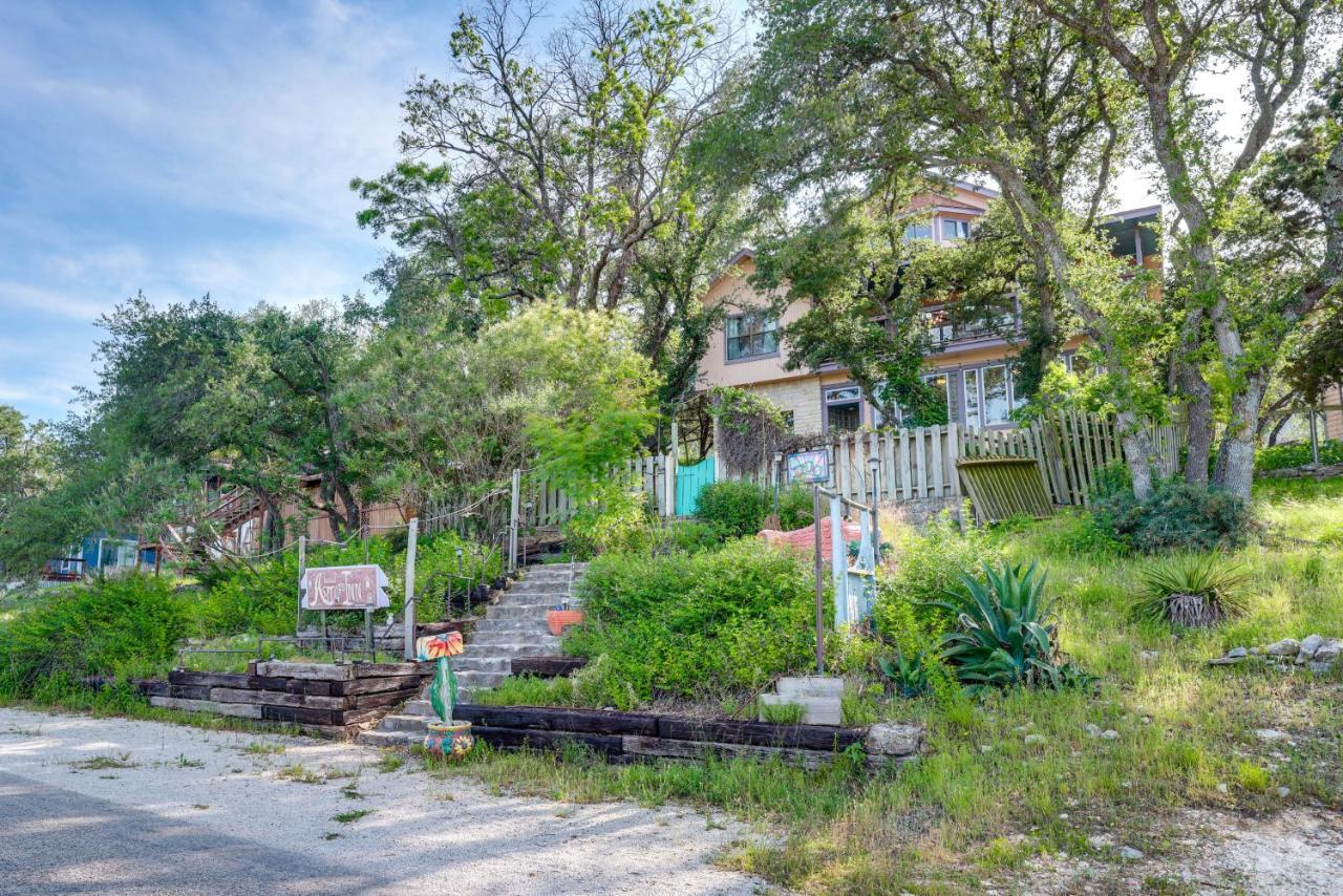 Exotic Home With Patio And Grill Walk To Canyon Lake! Esterno foto